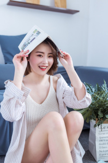 几个农民工趴在我身上吃奶